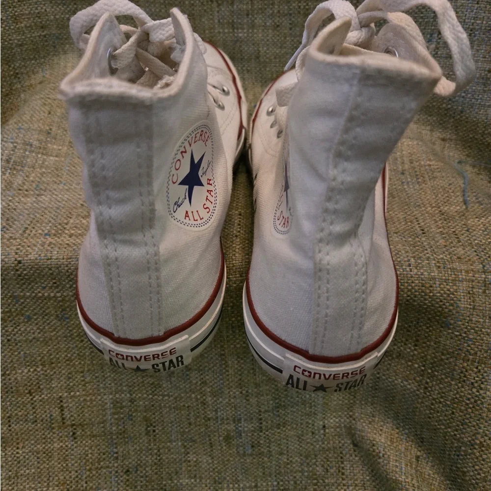 Converse Chuck Taylor All Star High Top Sneaker US Women’s Size 7 White - Picture 7 of 12